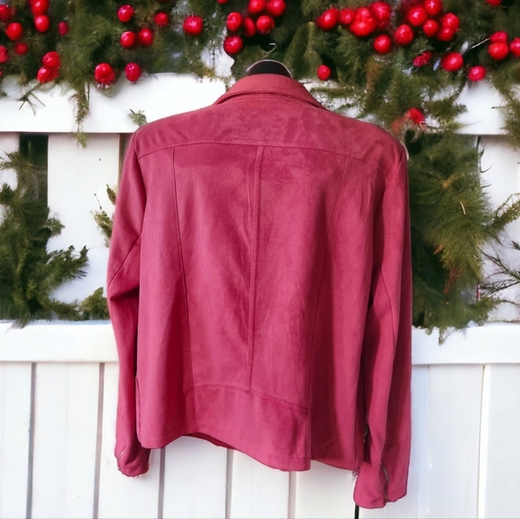 Yest | The Netherlands |  Super Soft Cranberry Blazer Jacket - Picture 2 of 8